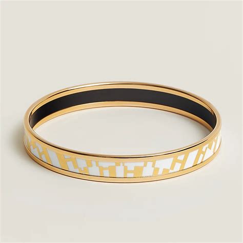 hermes op'h bangle|Hermes h bracelet price.